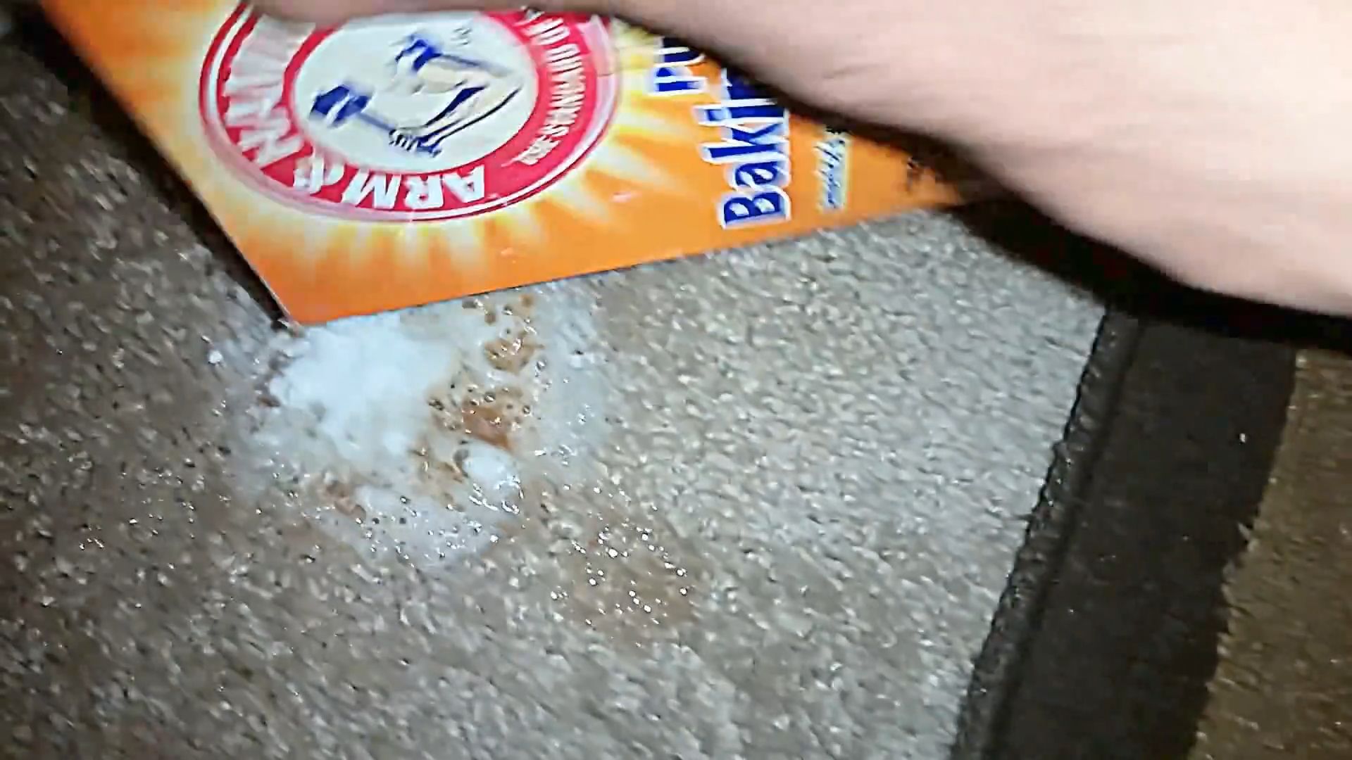 Backofen reinigen Soda Essig